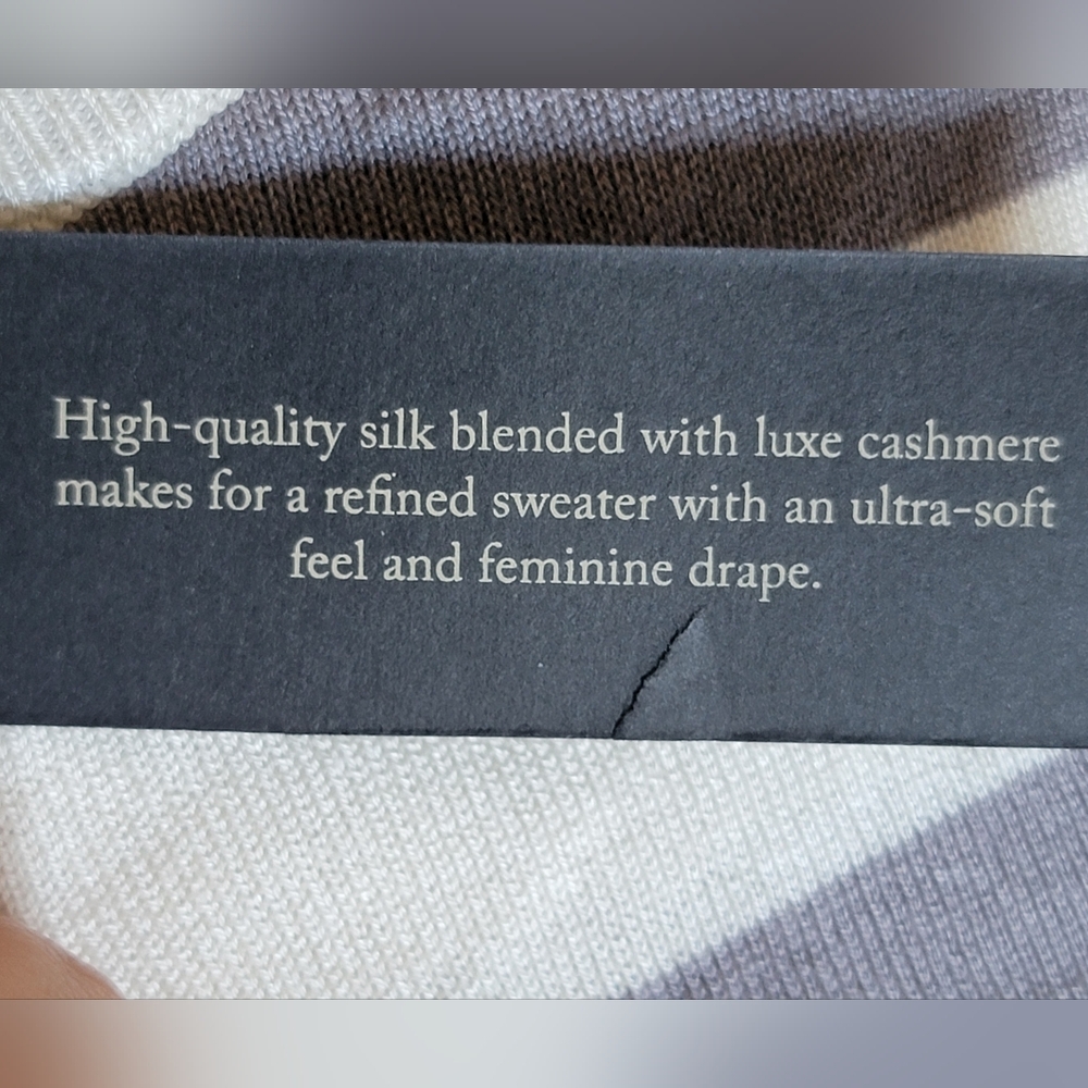 NWT Banana Republic Women's Silk And Cashmere Shirt - Gray and Cream Striped - Picture 5 of 9
